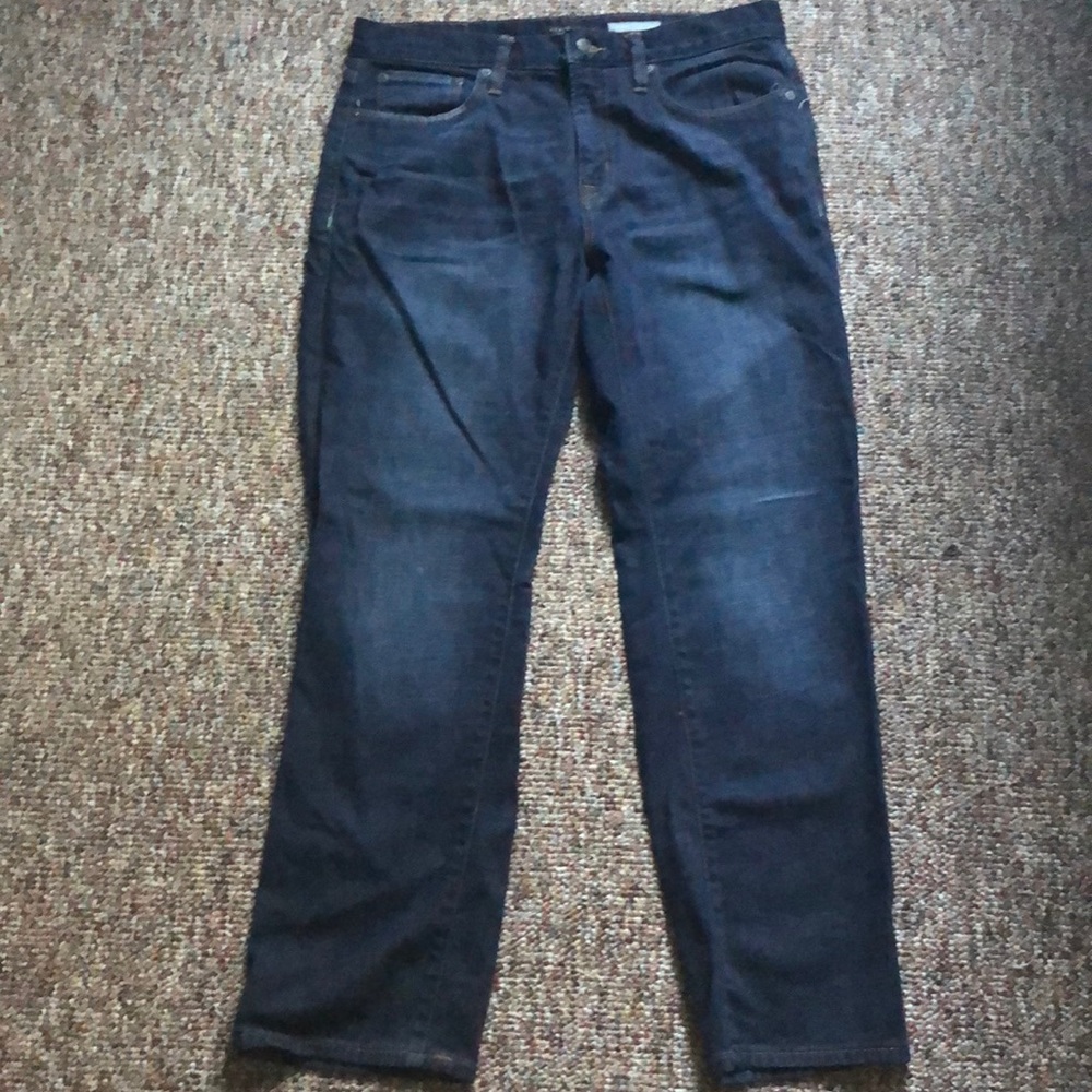 Aeropostale Men’s Dark Jeans with a light wash